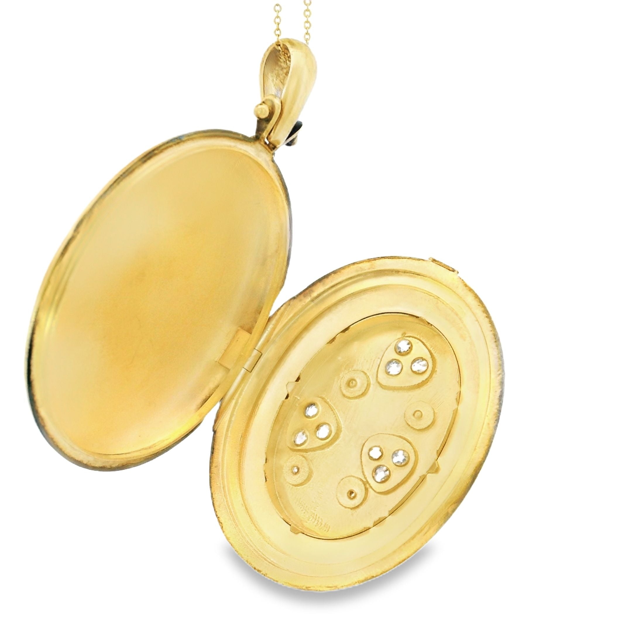 Relicario ovalado de diamantes franceses antiguos en oro amarillo de 18 k