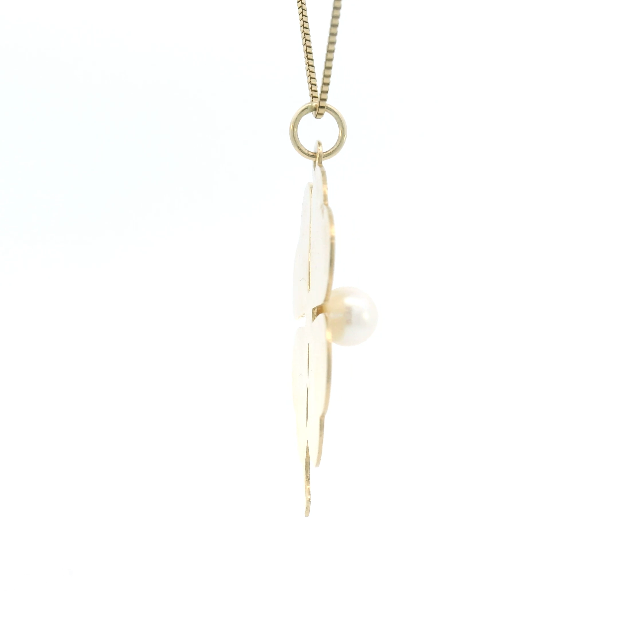 14k Yellow Gold Vintage Pearl Clover Charm