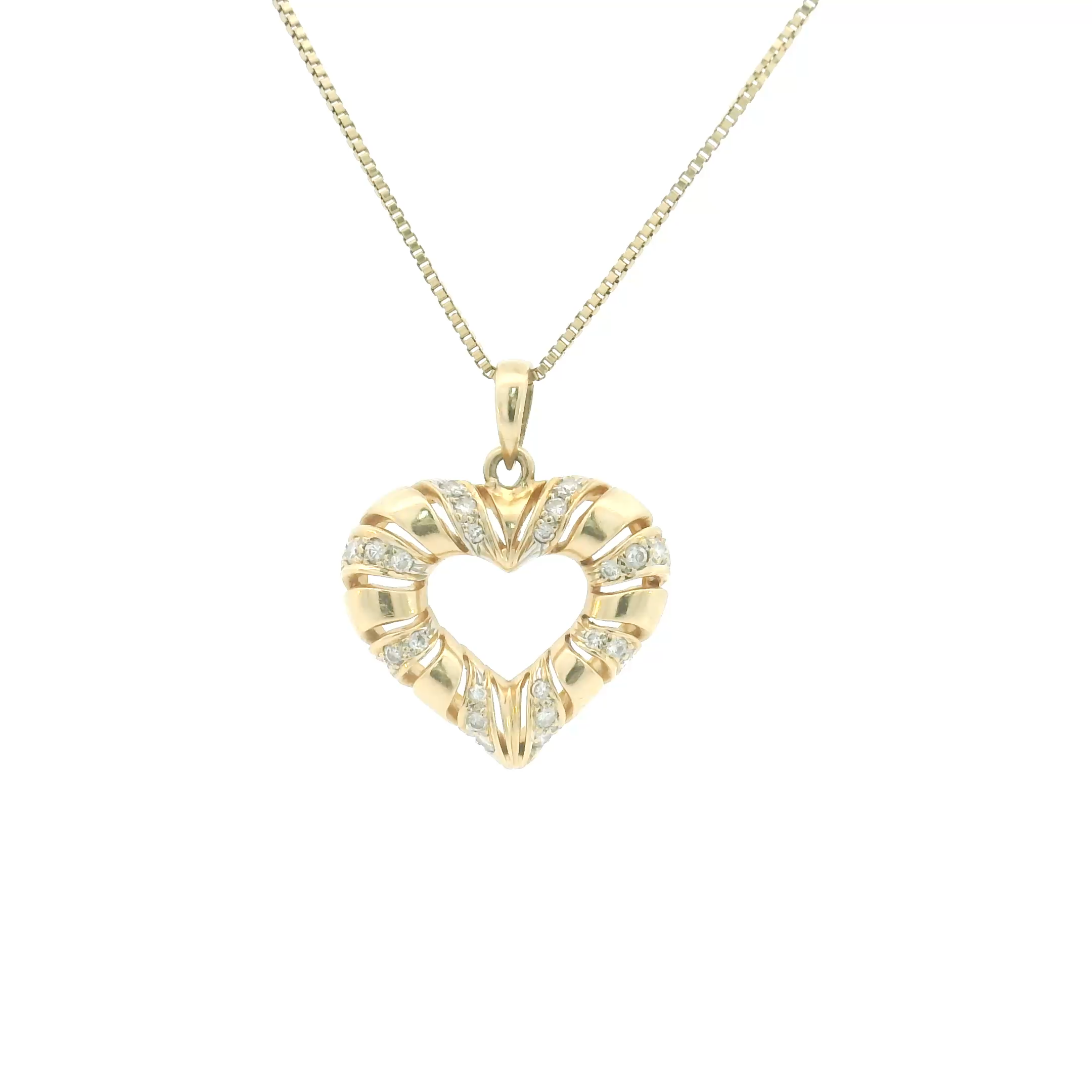 14k Yellow Gold Vintage Round Diamond Heart Charm