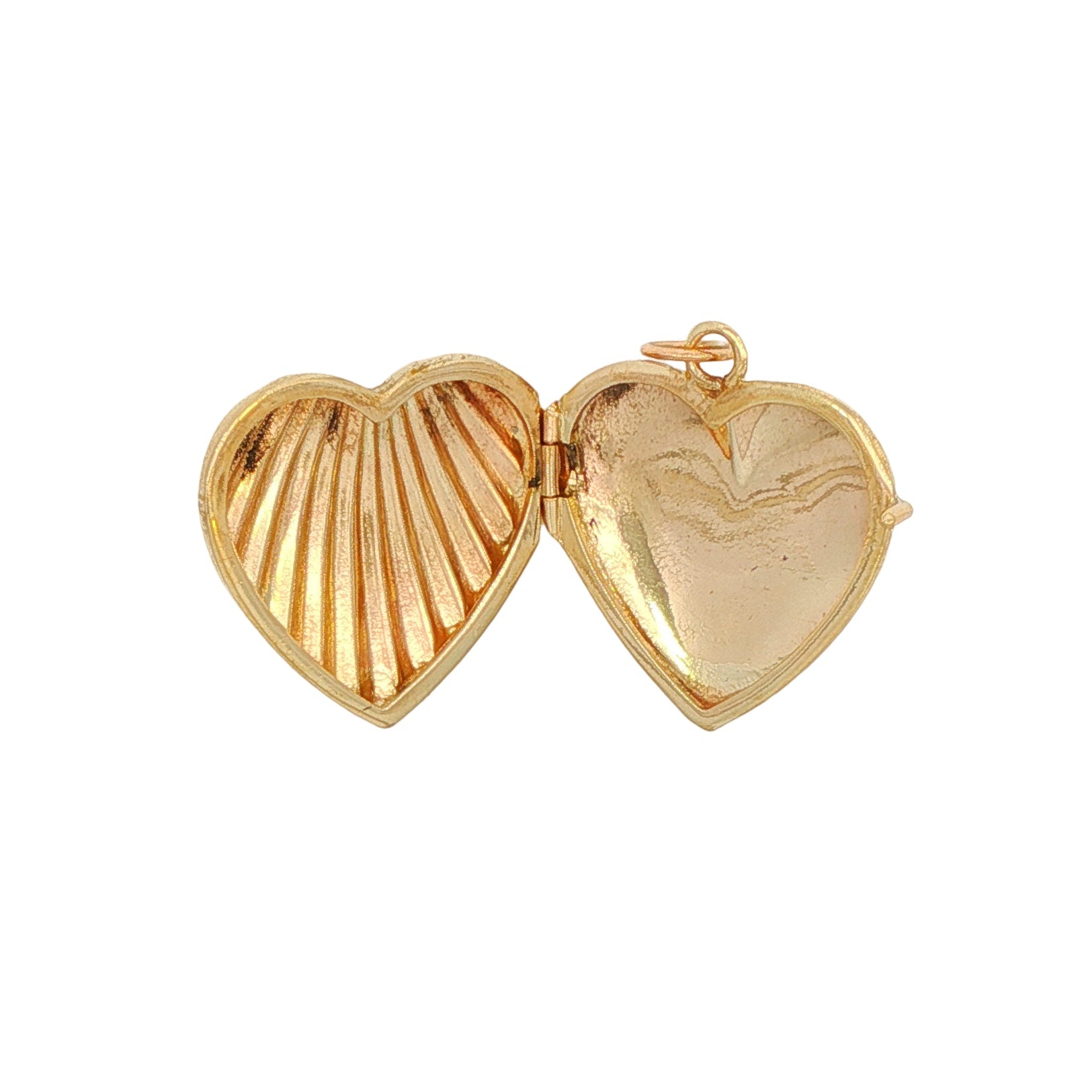 14k Yellow Gold Ribbed Puffy Heart Locket