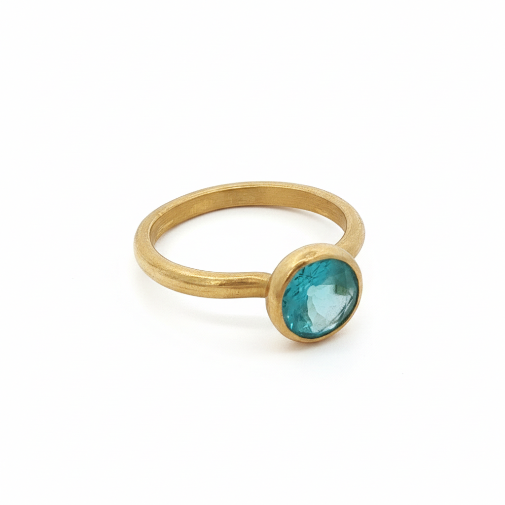 22k Yellow Gold Blue Toumaline Ring