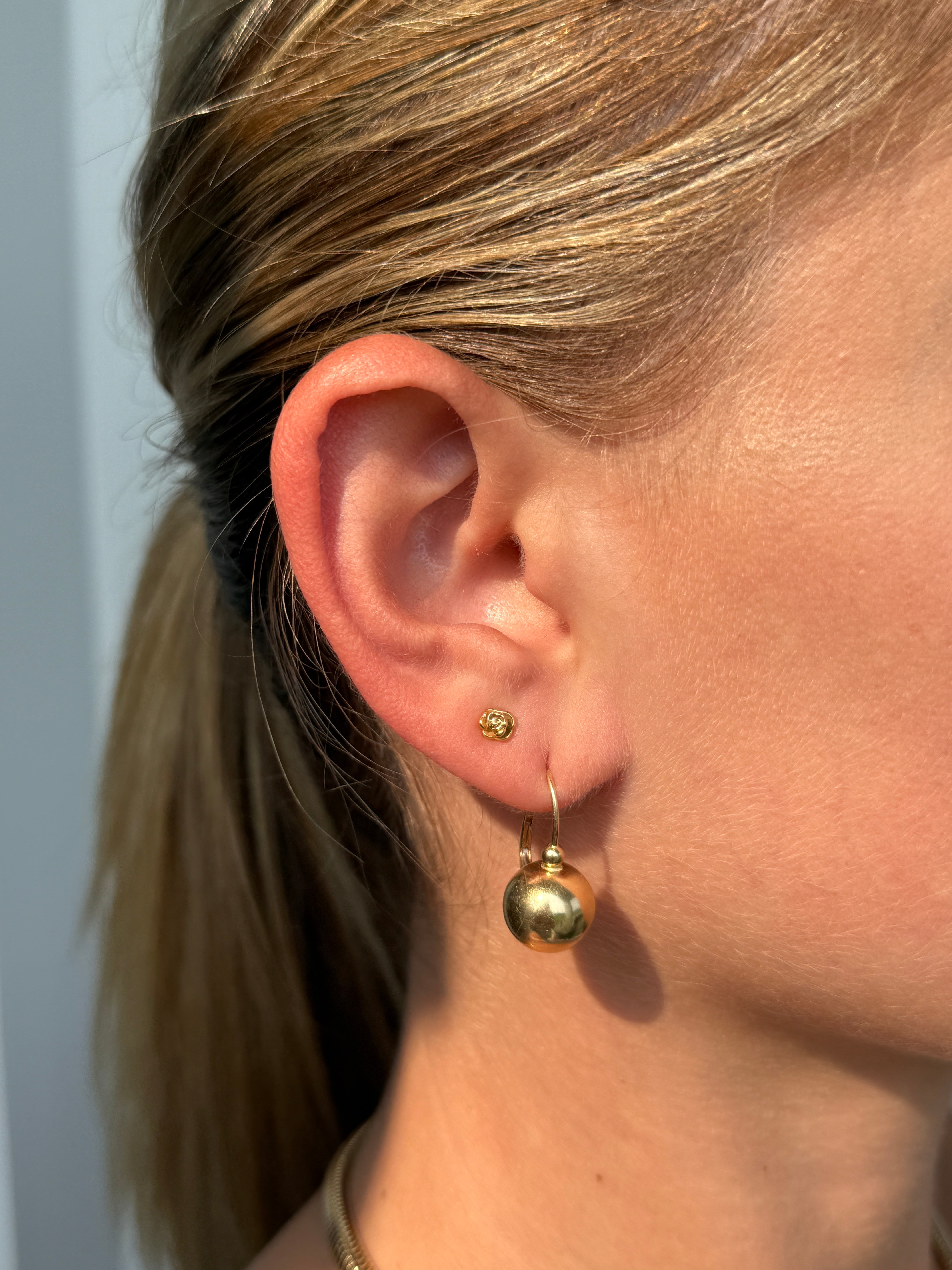 14k Yellow Gold Vintage Ball Hoop Earrings