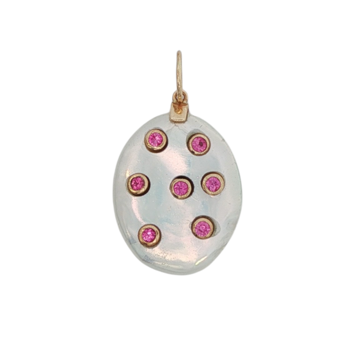 flat pearl-shaped pendant with pink gemstones on a white background