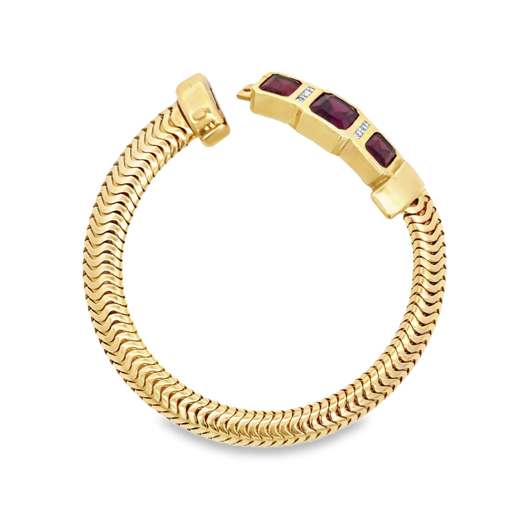 Retro 1940s 14k yellow gold vintage tubogas bracelet with ~4.00 ct garnet and diamond accents