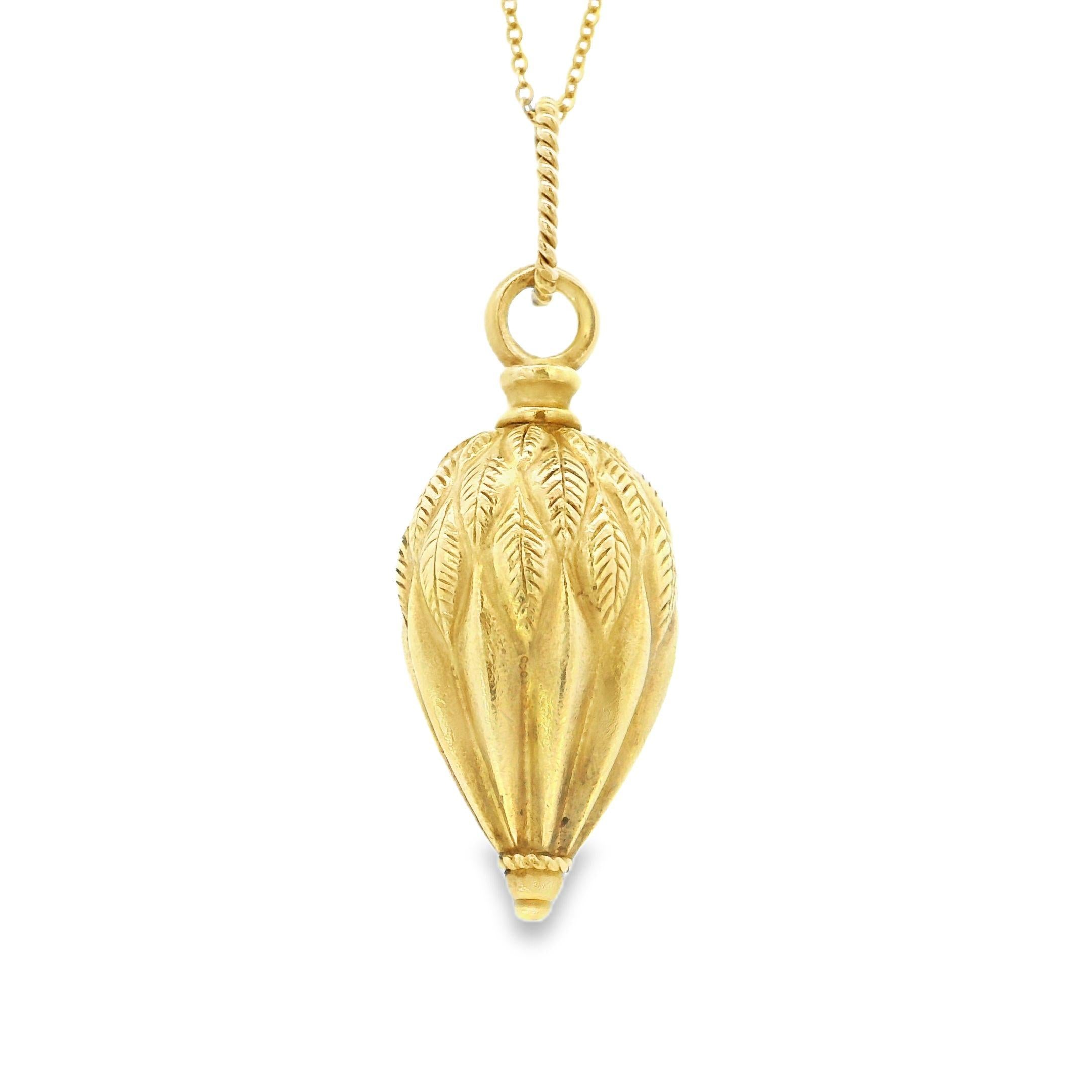 Vintage 18k Gold Amphora Charm