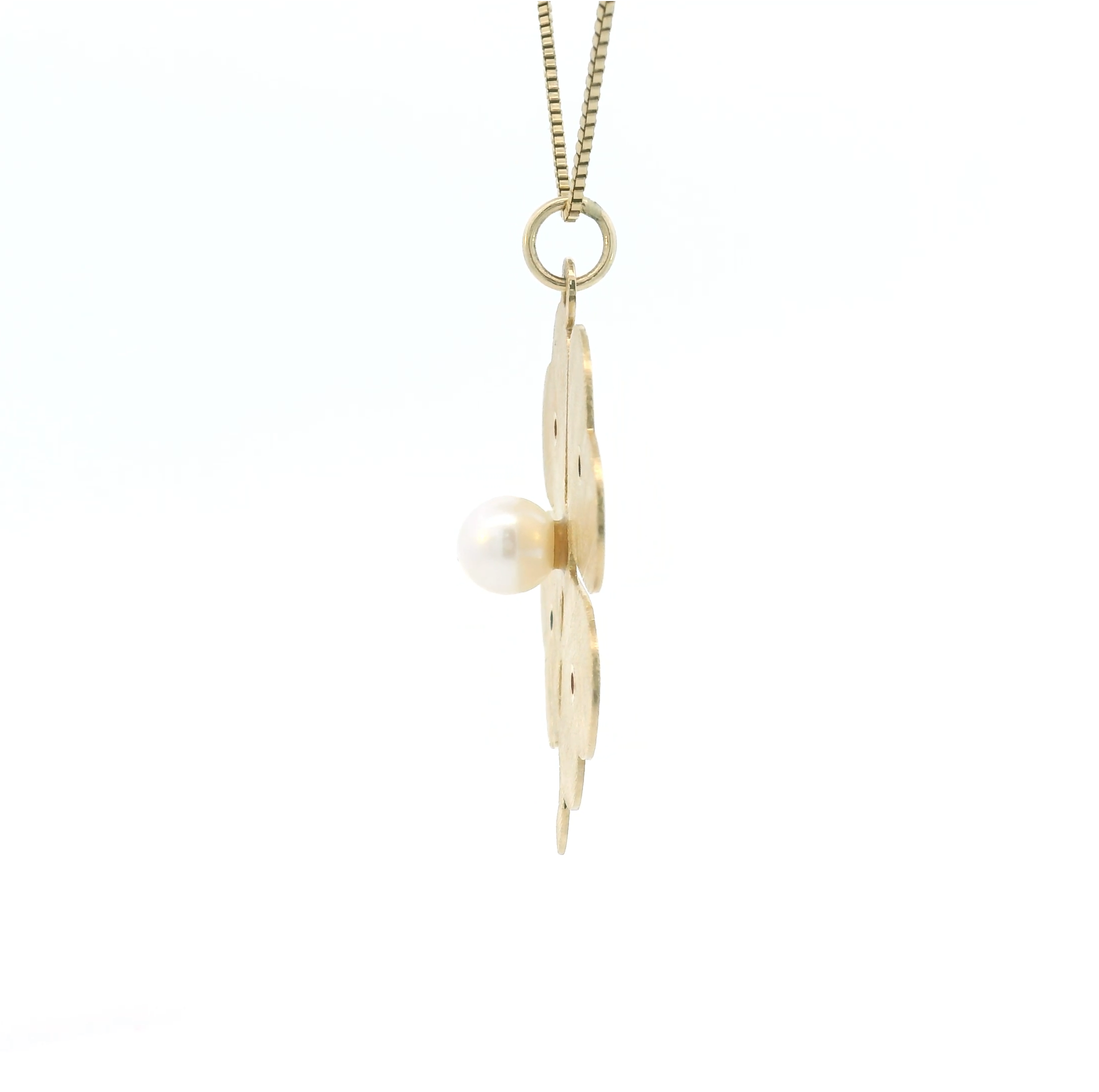 14k Yellow Gold Vintage Pearl Clover Charm