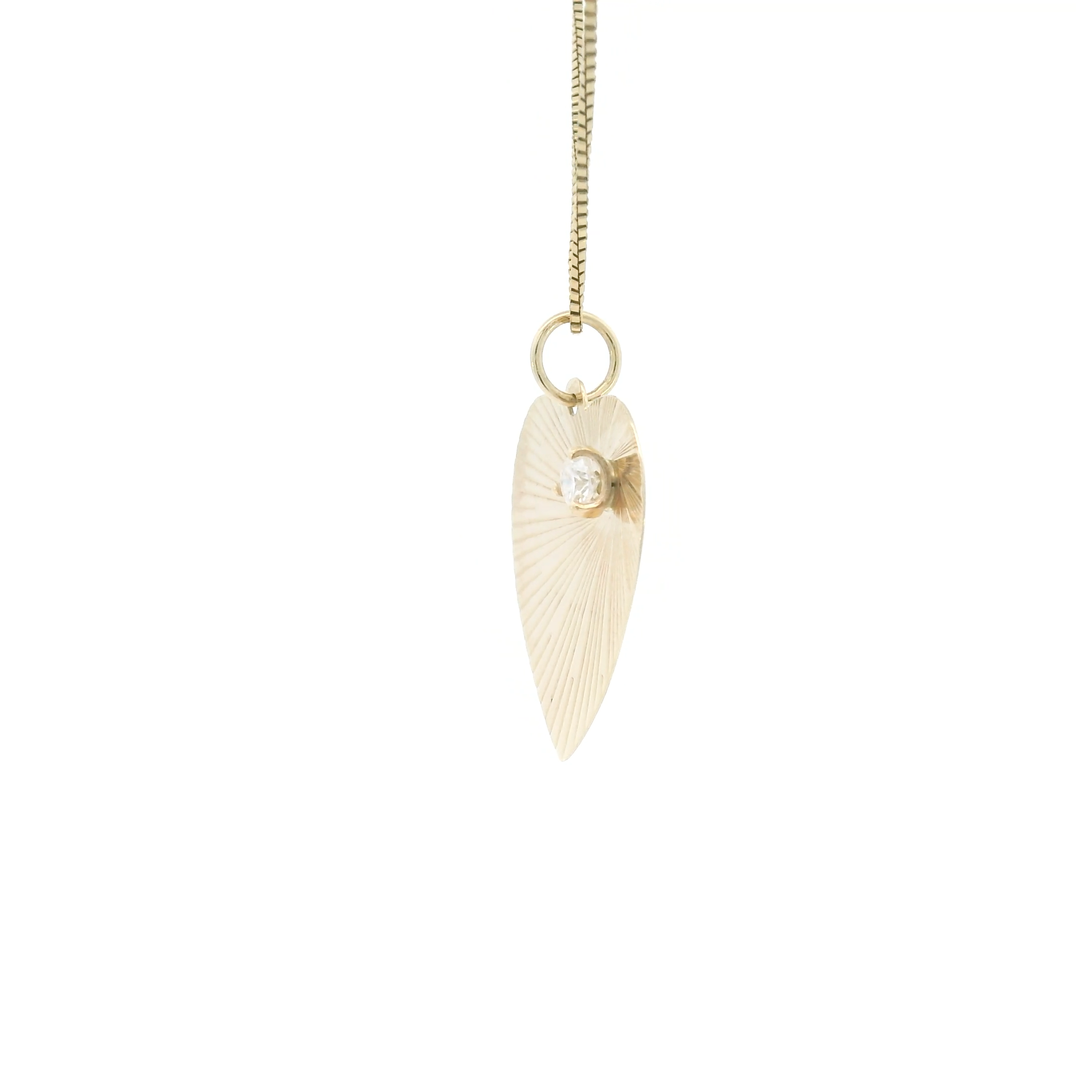 14k Yellow Gold Vintage Engine Turned Diamond Heart Pendant
