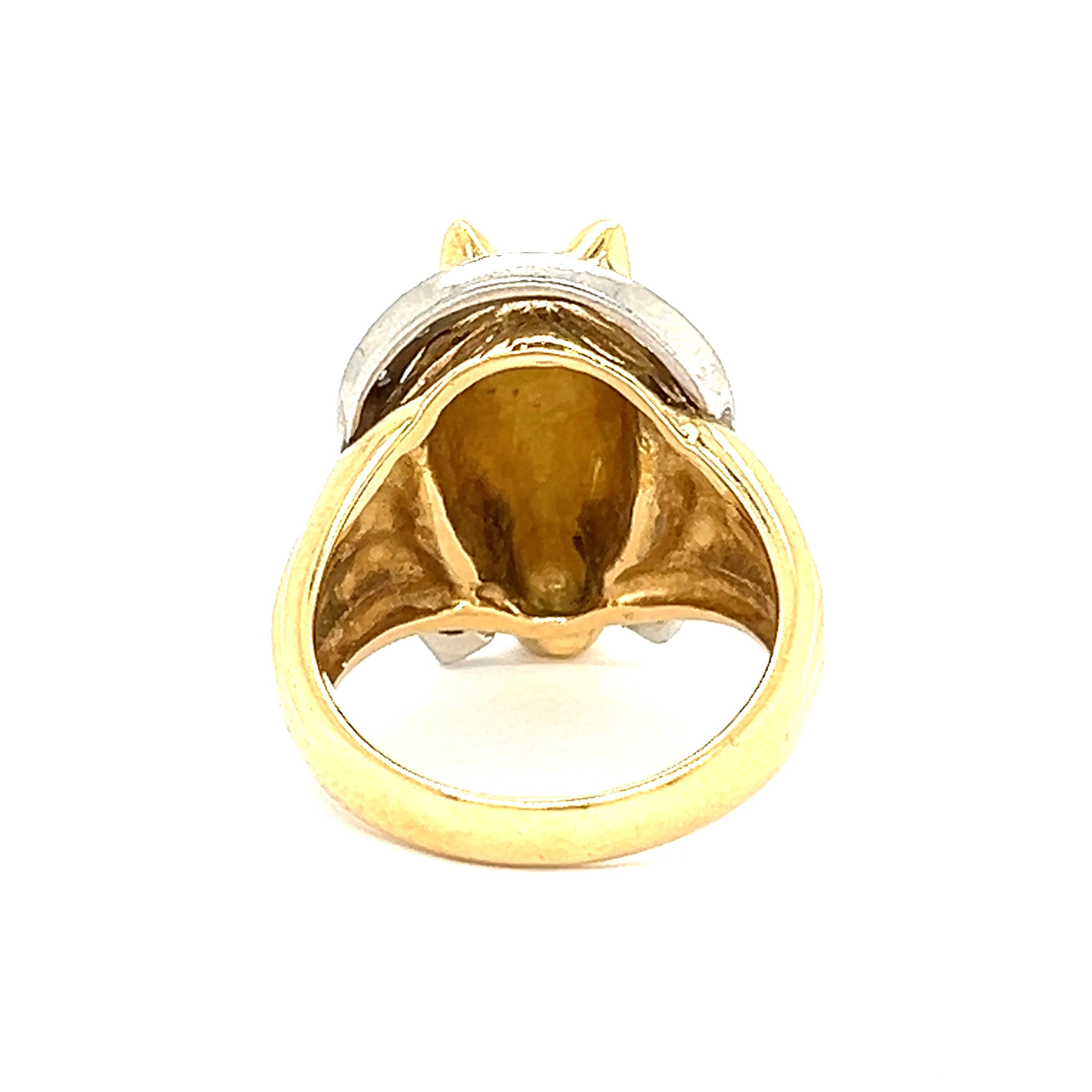 Vintage 18k Gold Diamond Horse and Horseshoe Ring