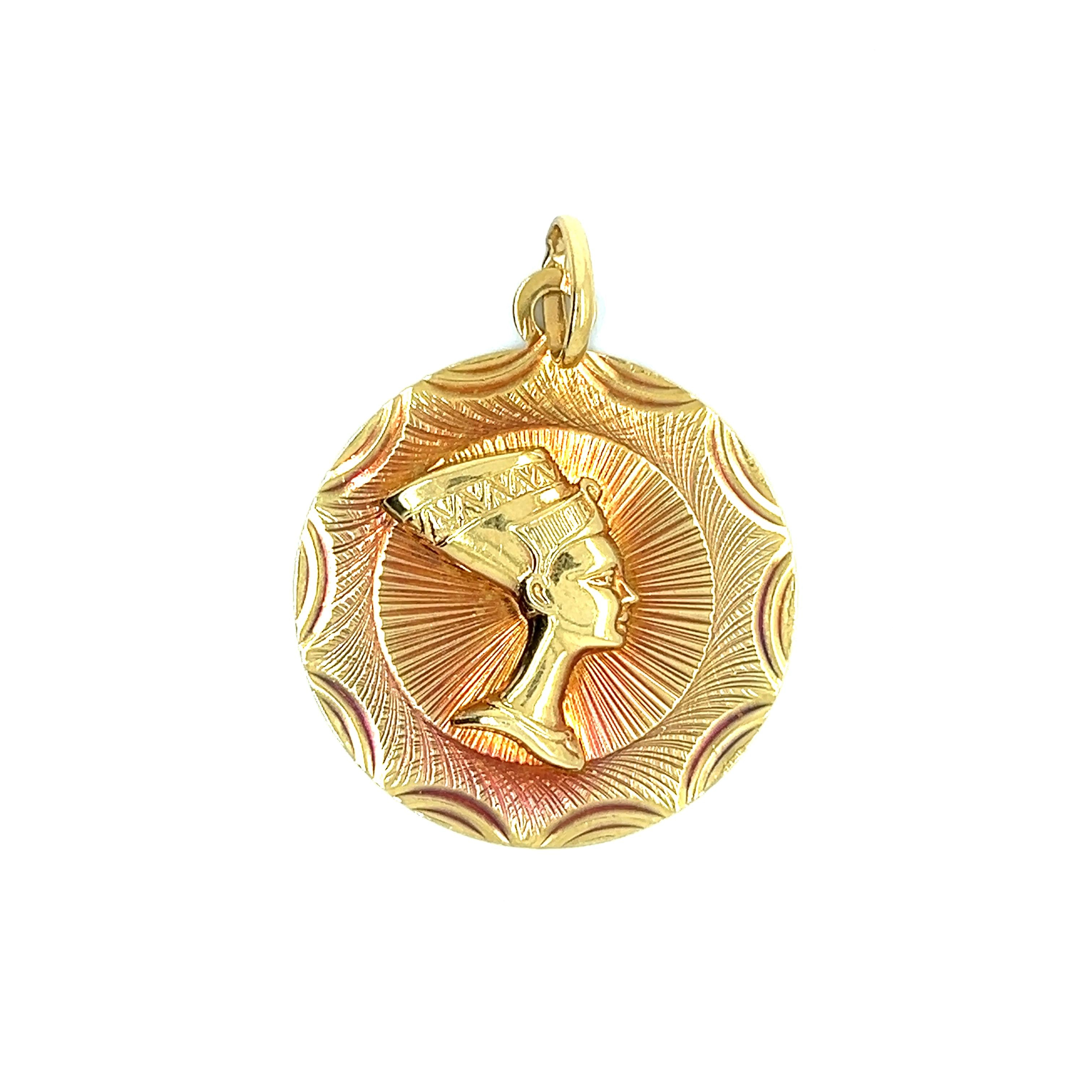 Vintage Nefertiti 18k Gold Charm