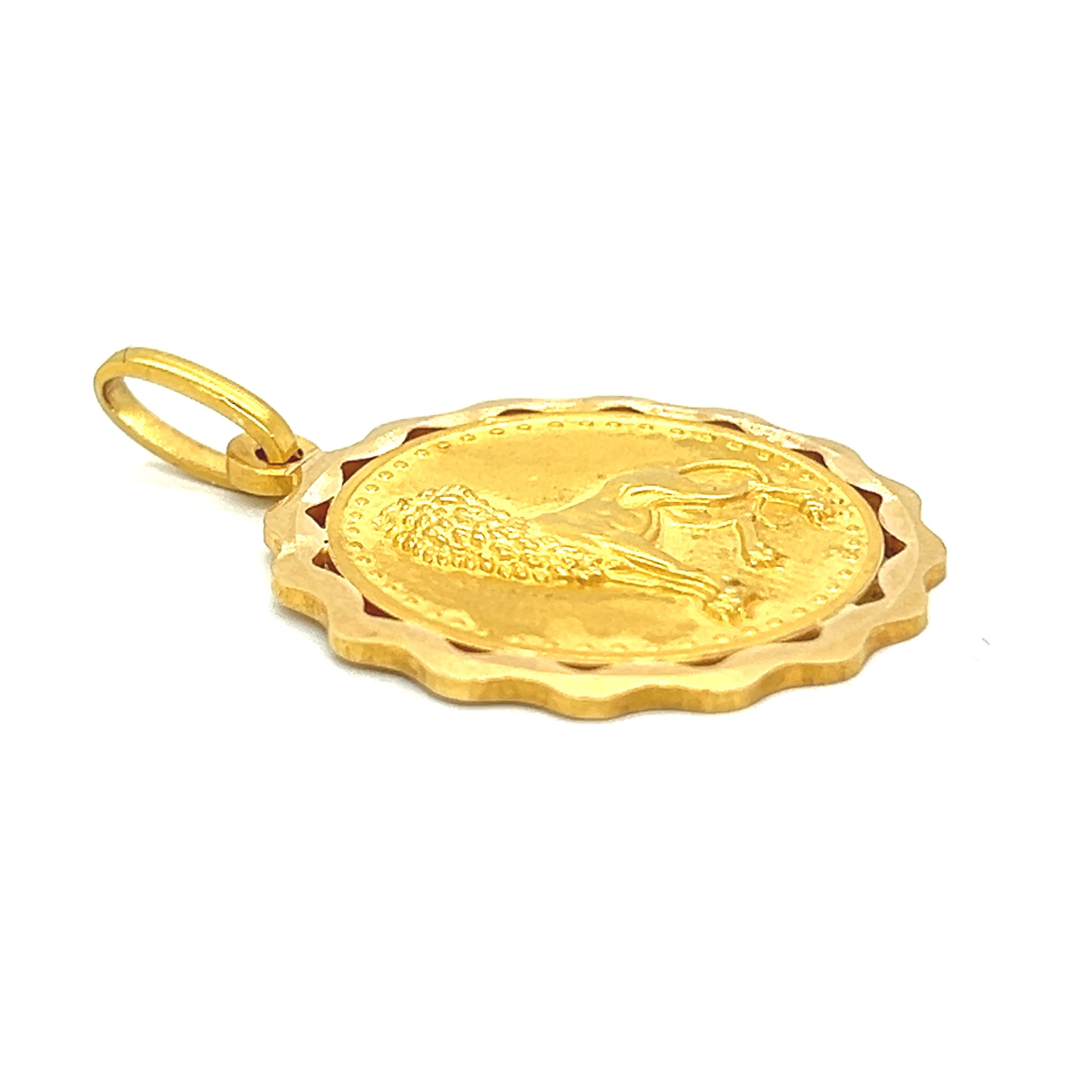 Vintage 18k Gold Leo Zodiac Charm