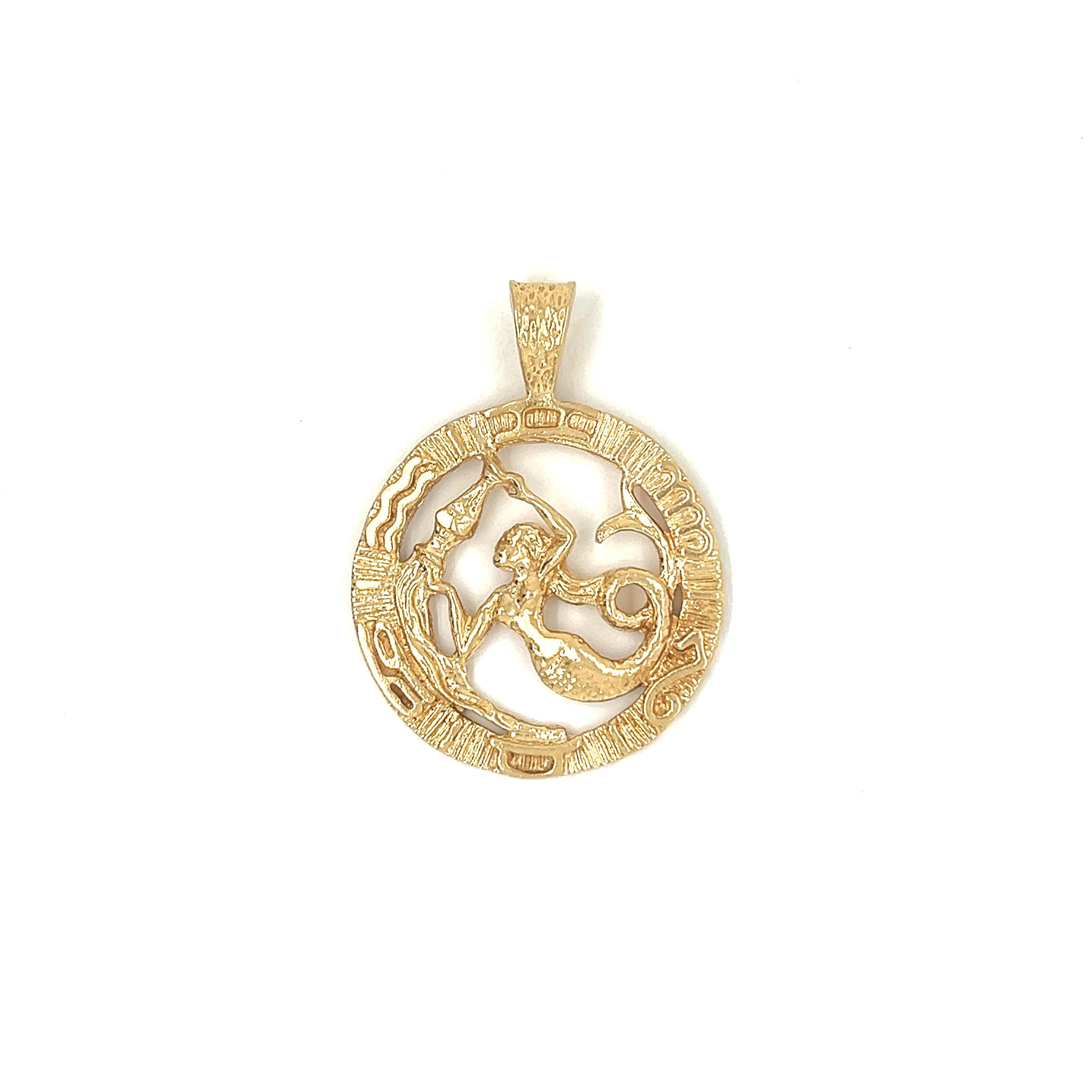 Vintage 14k Gold Aquarius Zodiac Charm