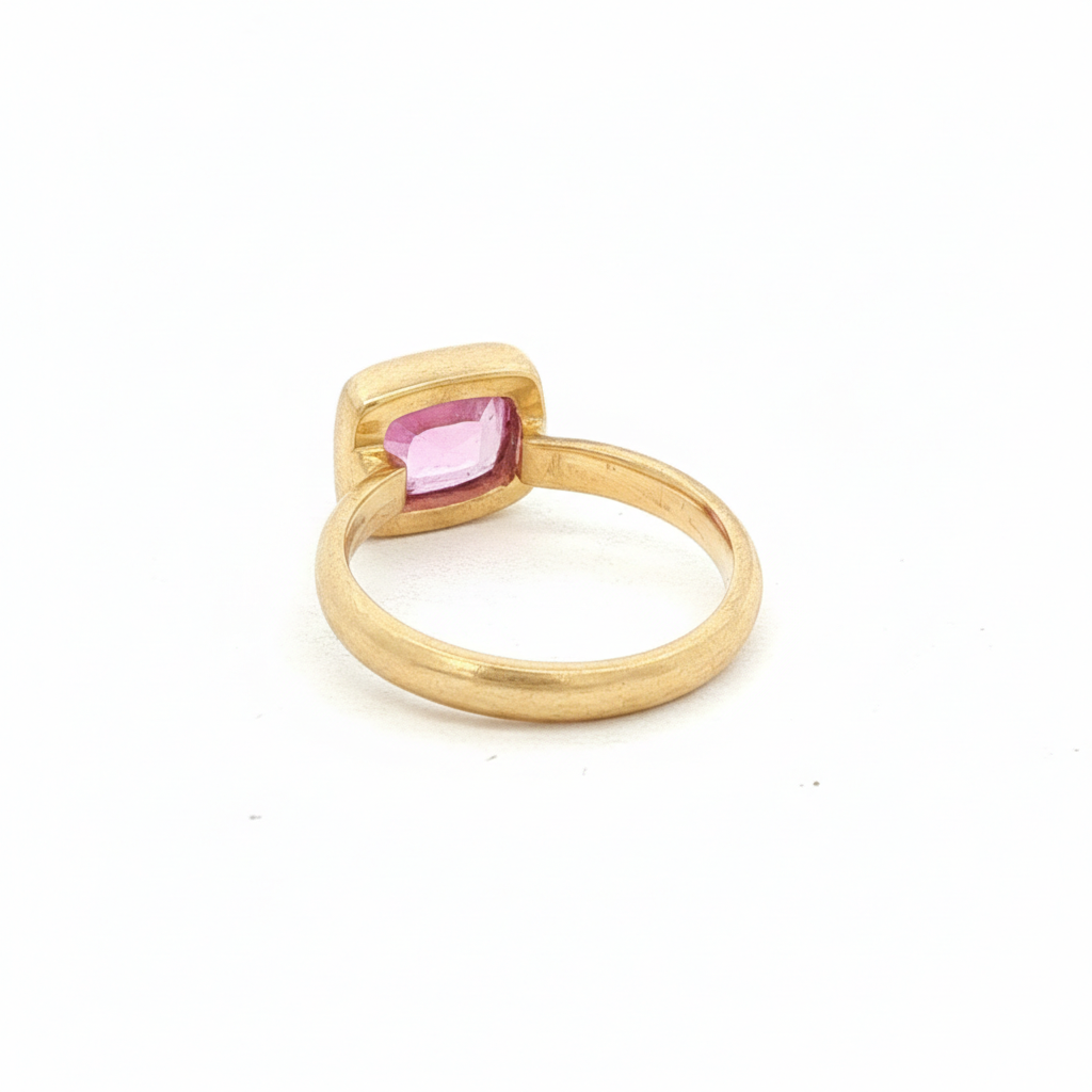 22k Yellow Gold Pink Sapphire Ring