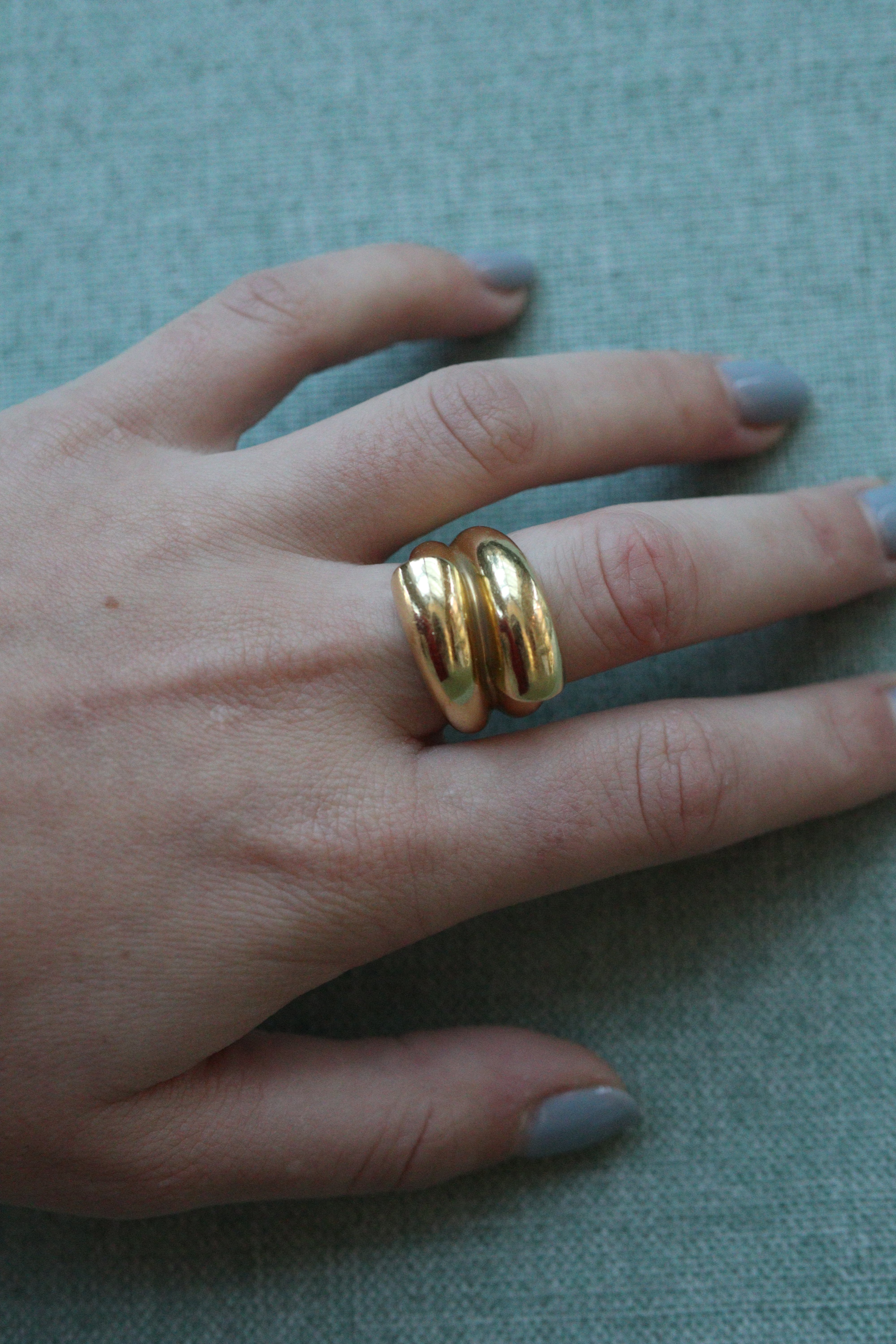 Vintage Swirl 14k Gold Ring