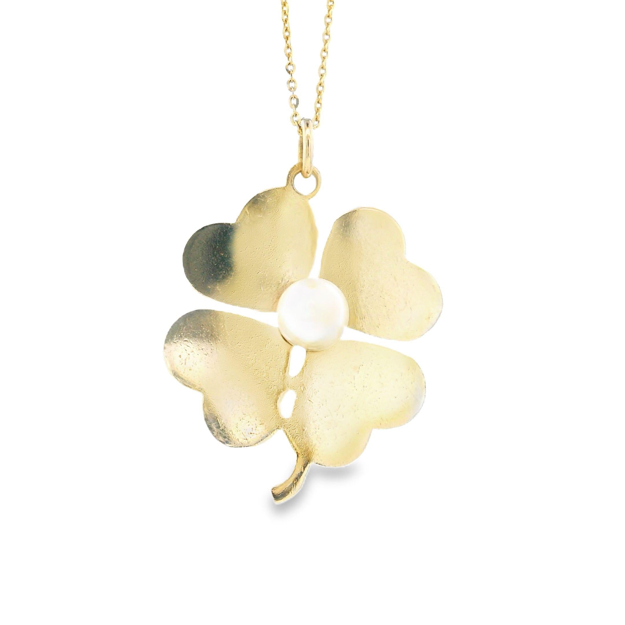 Vintage Pearl Clover 14k Gold Charm