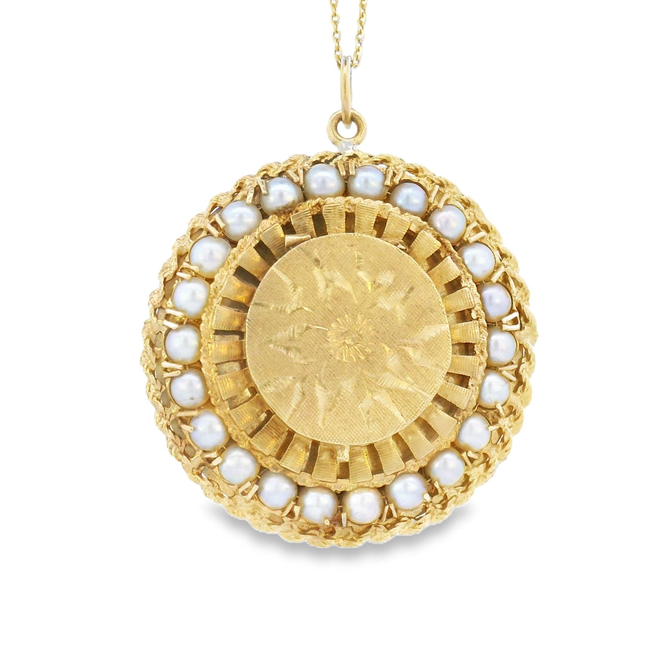 Vintage Pearl Circular 14k Gold Locket