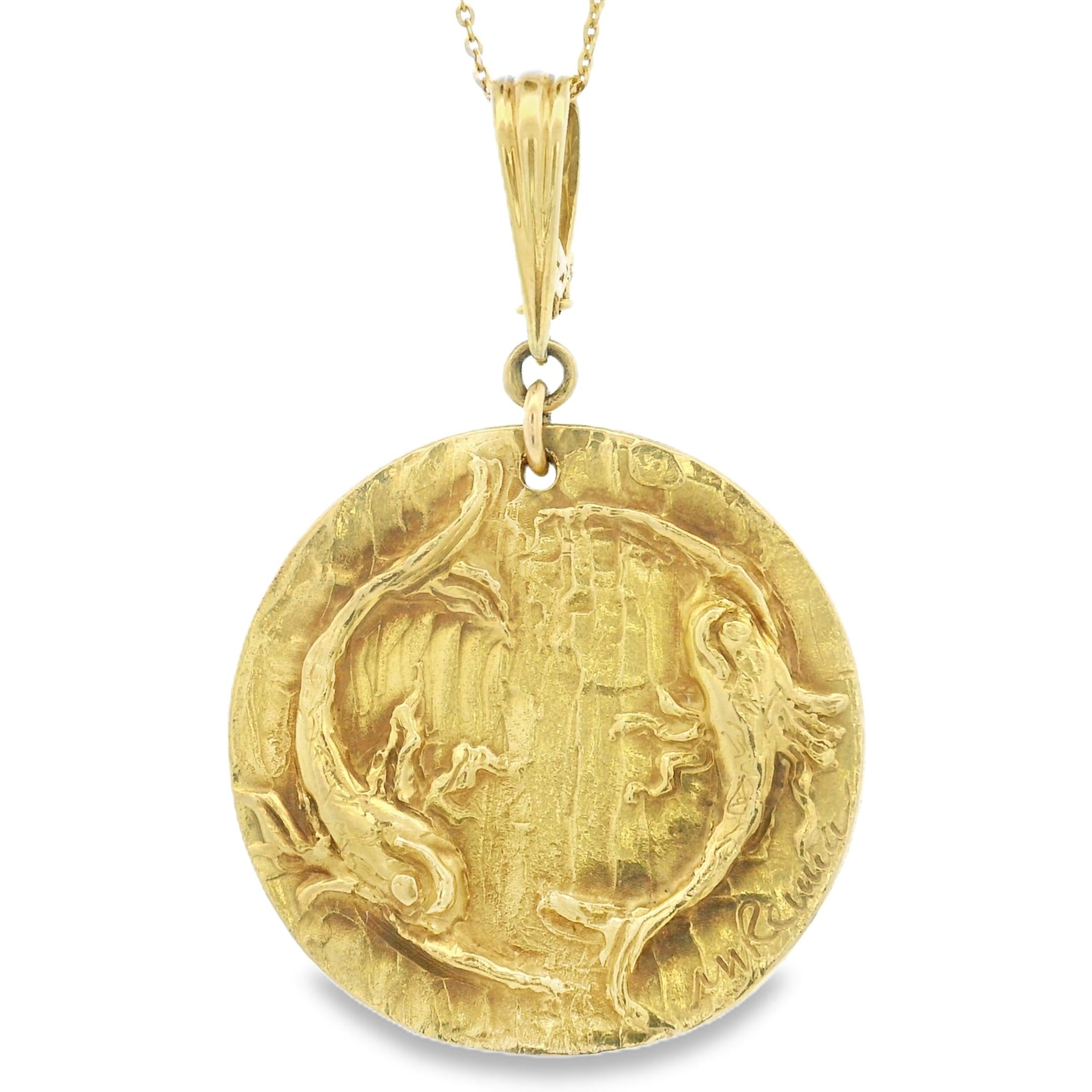 Vintage Zodiac Pisces 18k Gold Charm