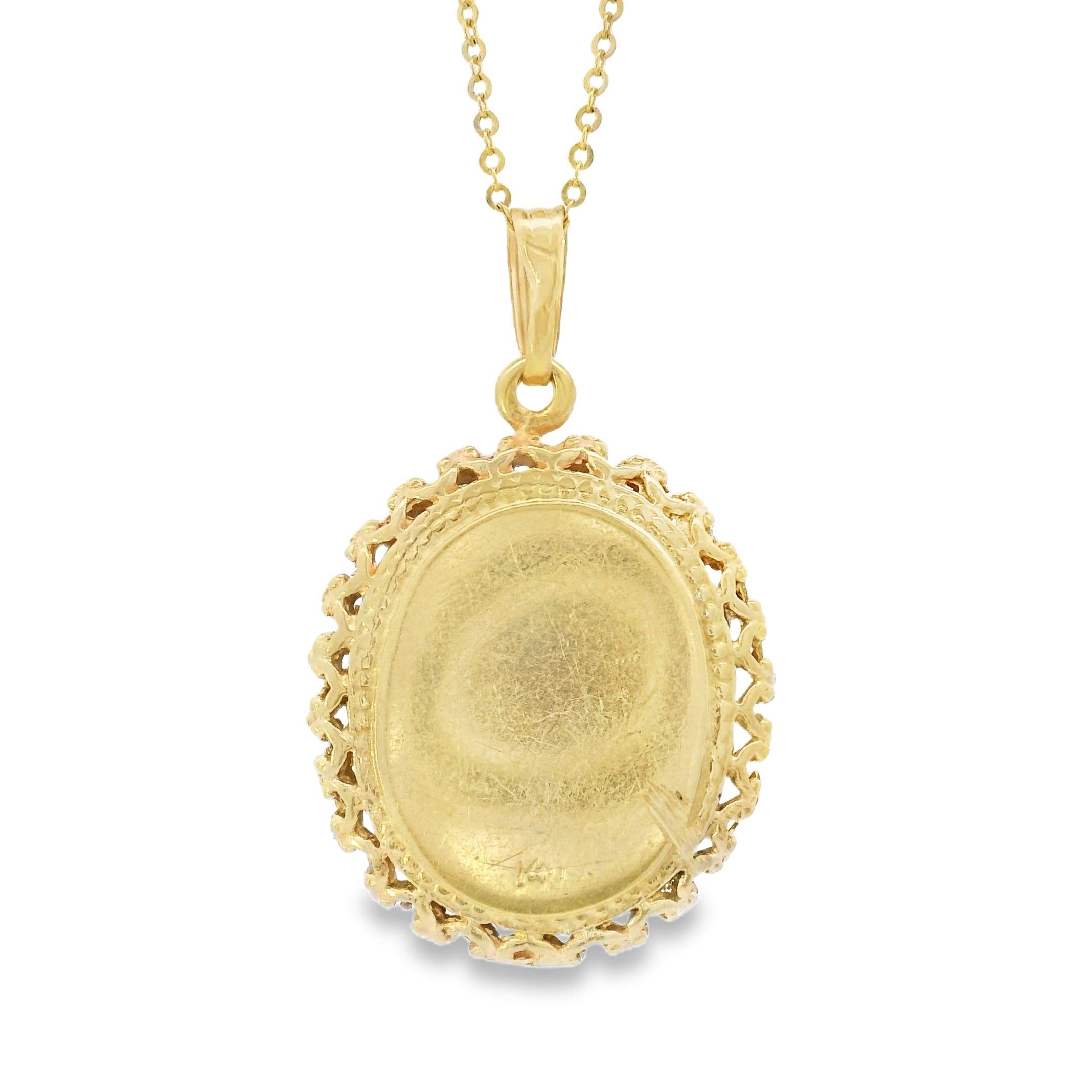 Vintage Oval 14k Gold Locket