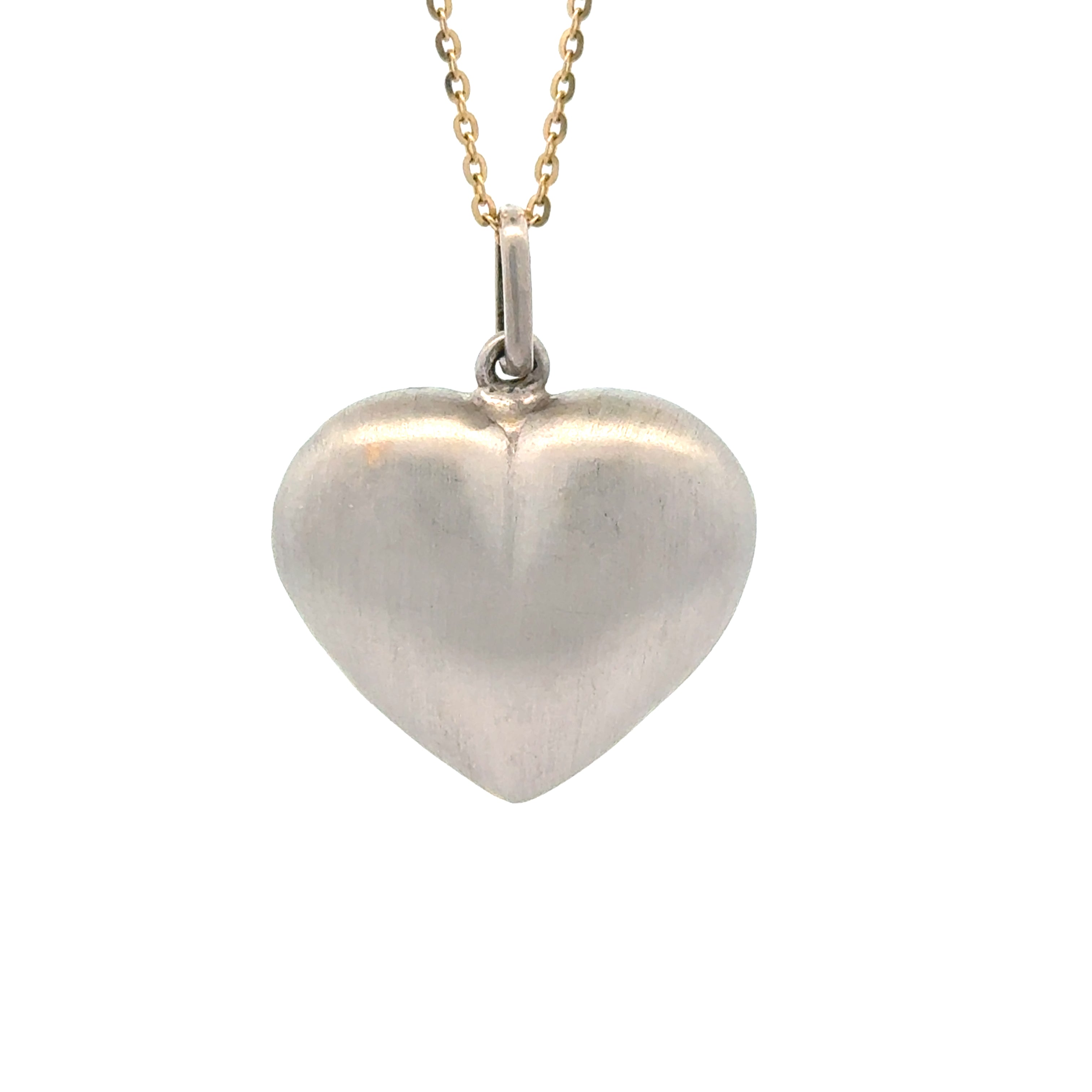 18K White Gold Vintage Heart Pendant