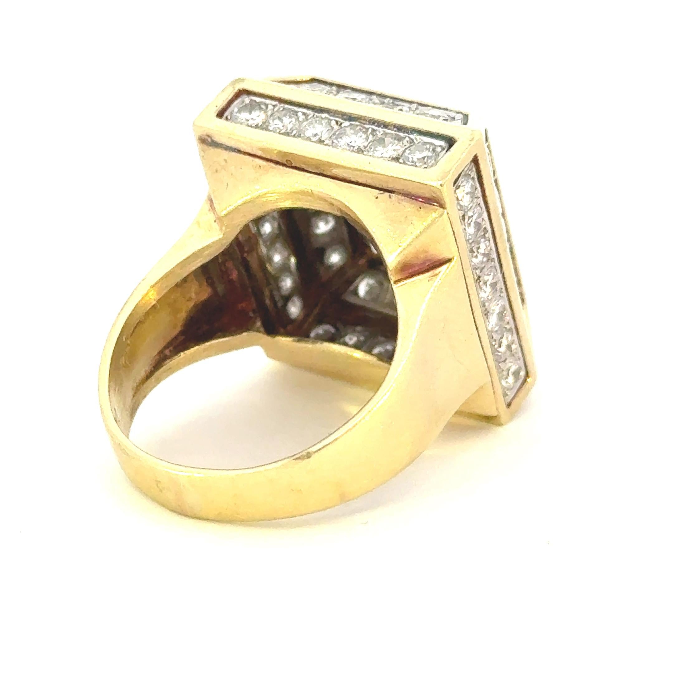 18k Yellow Gold Diamond Vintage Ring