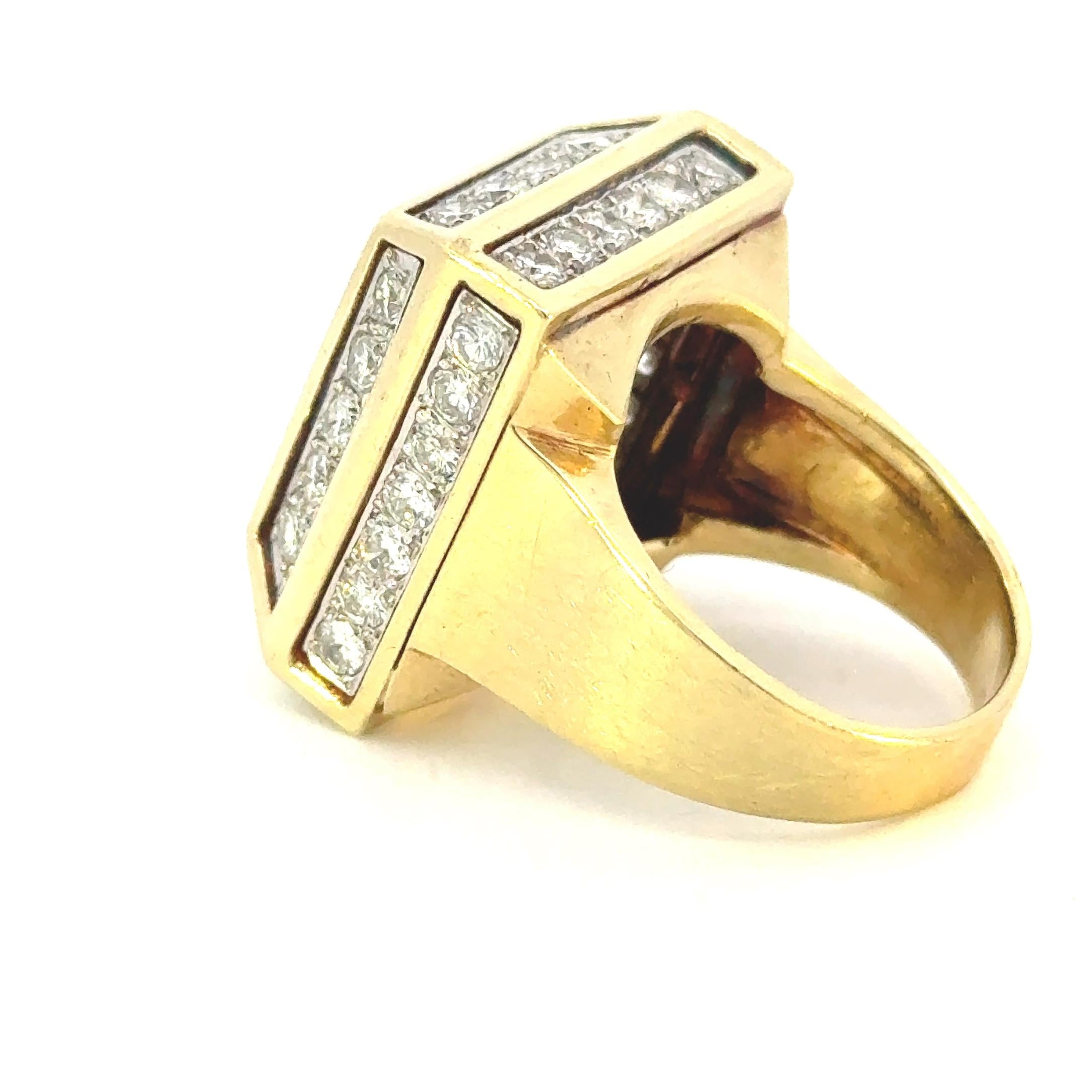 18k Yellow Gold Diamond Vintage Ring