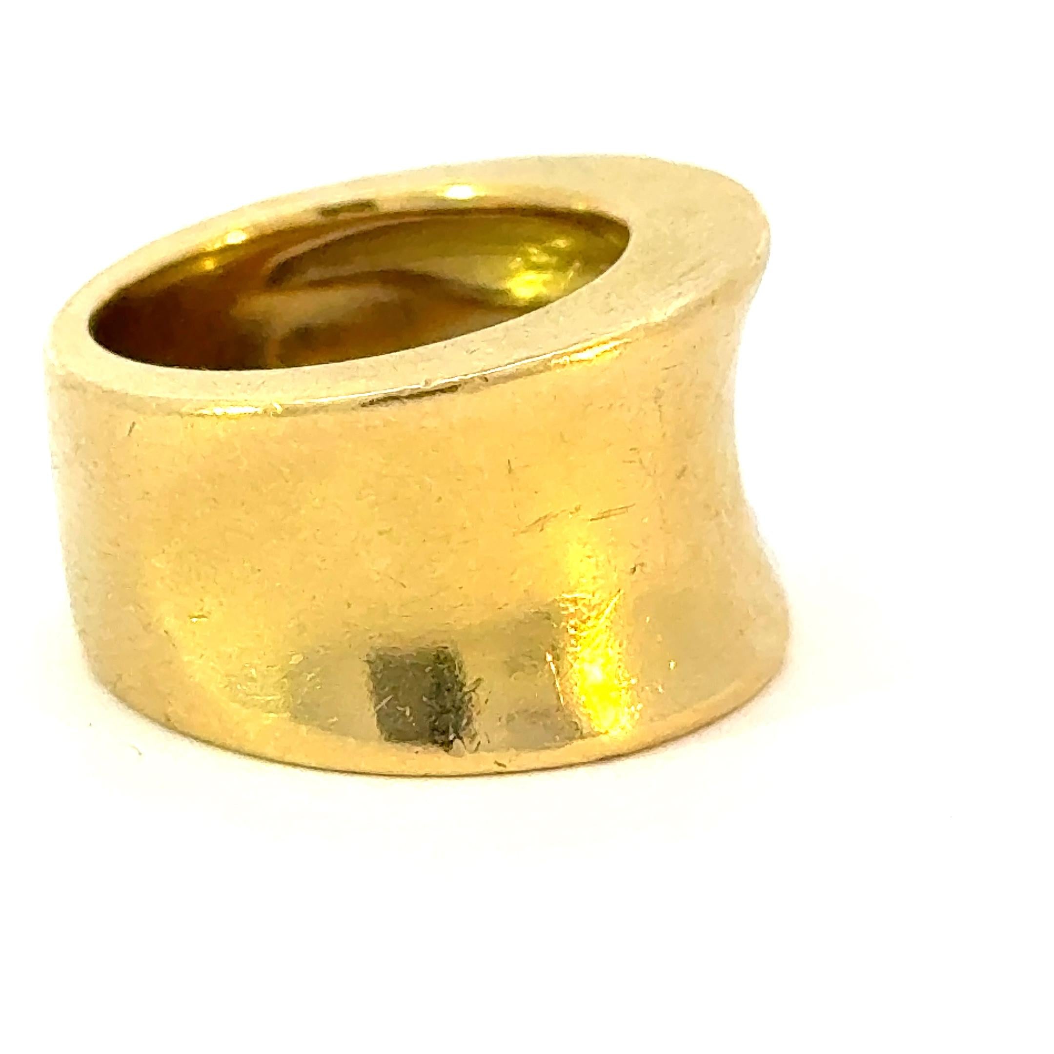 18K Yellow Gold Chunky Vintage Ring