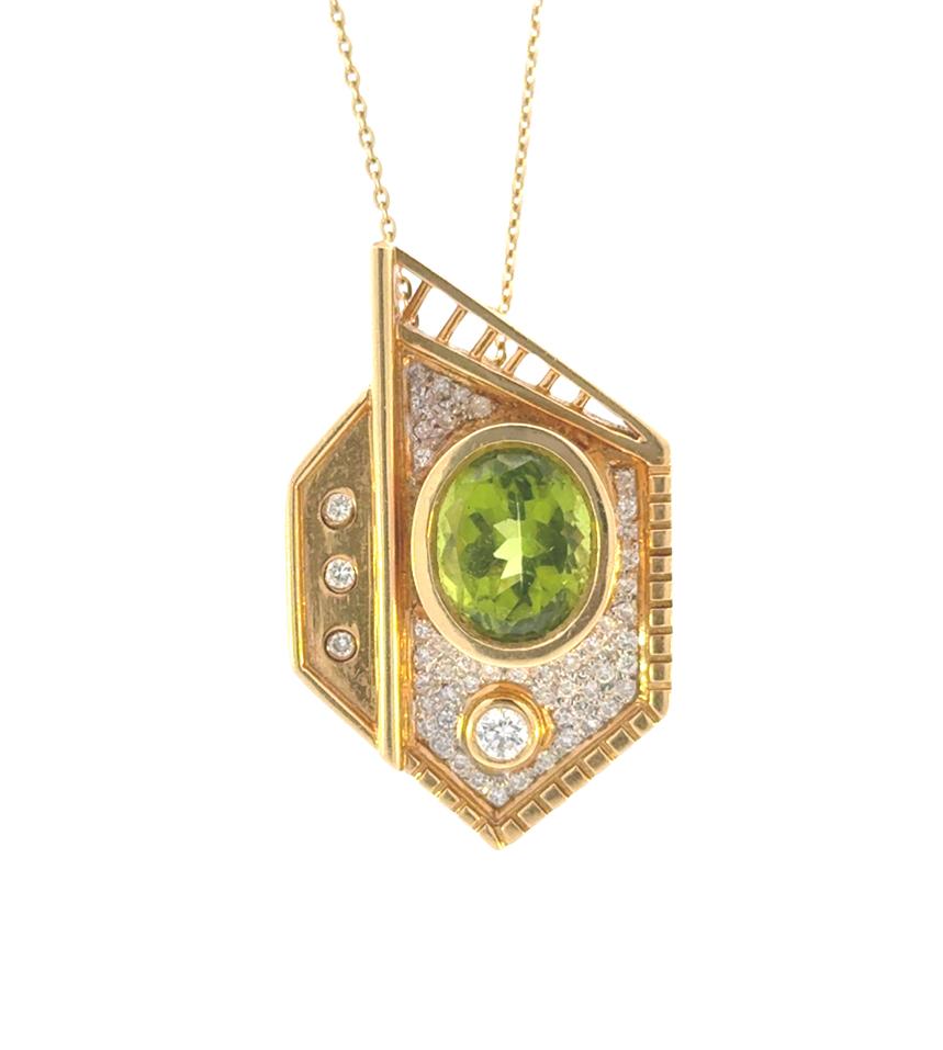 18k Yellow Gold Vintage Peridot and Diamond Charm