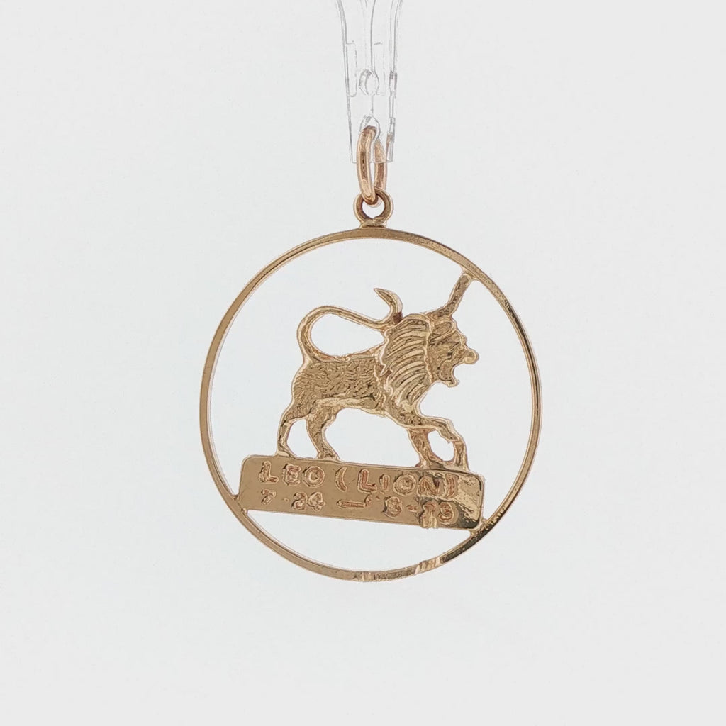 Video of a 14k yellow gold vintage openwork Leo lion zodiac charm
