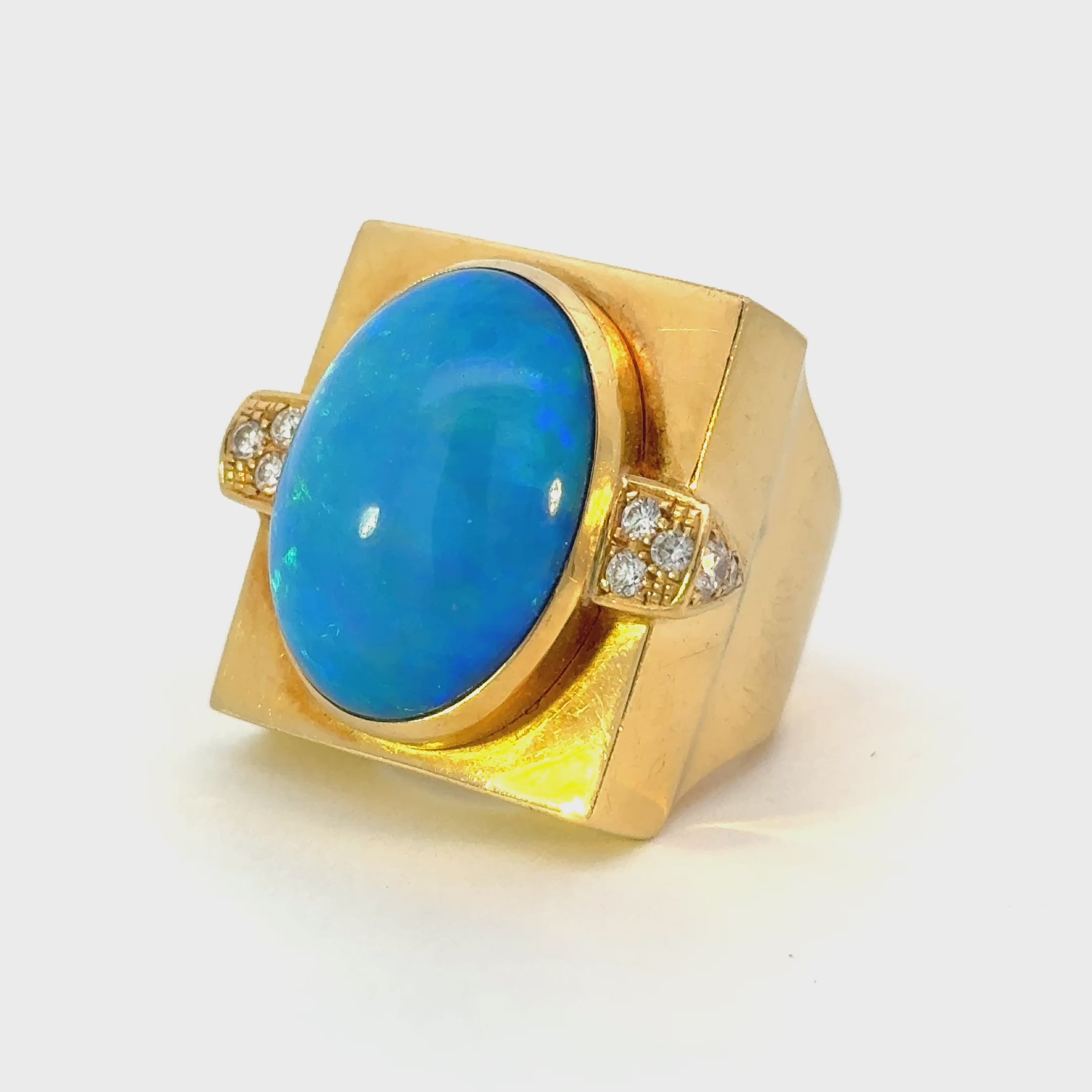 18K Yellow Gold Opal and Diamond Vintage Ring - NEEDS PRICE