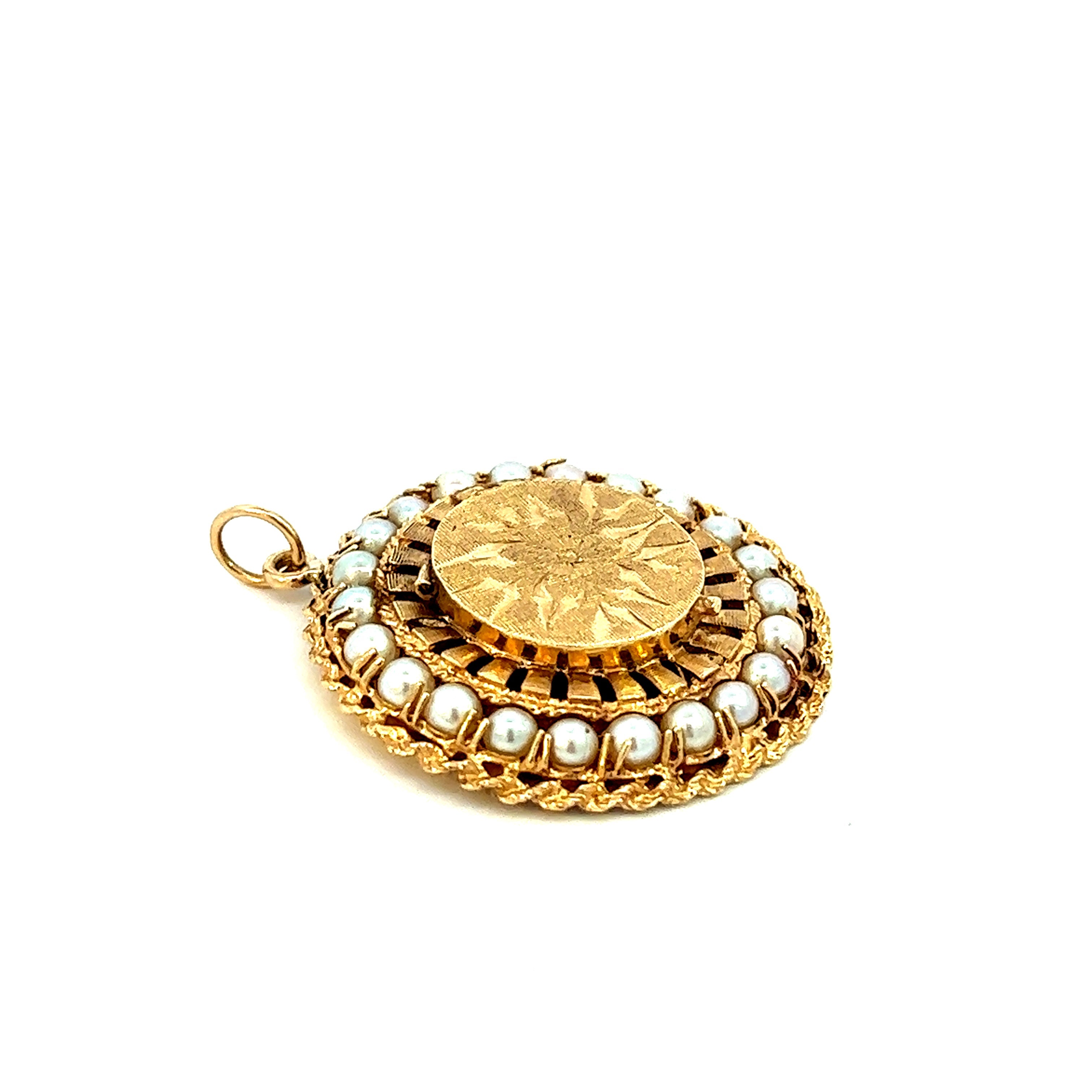 Vintage Pearl Circular 14k Gold Locket