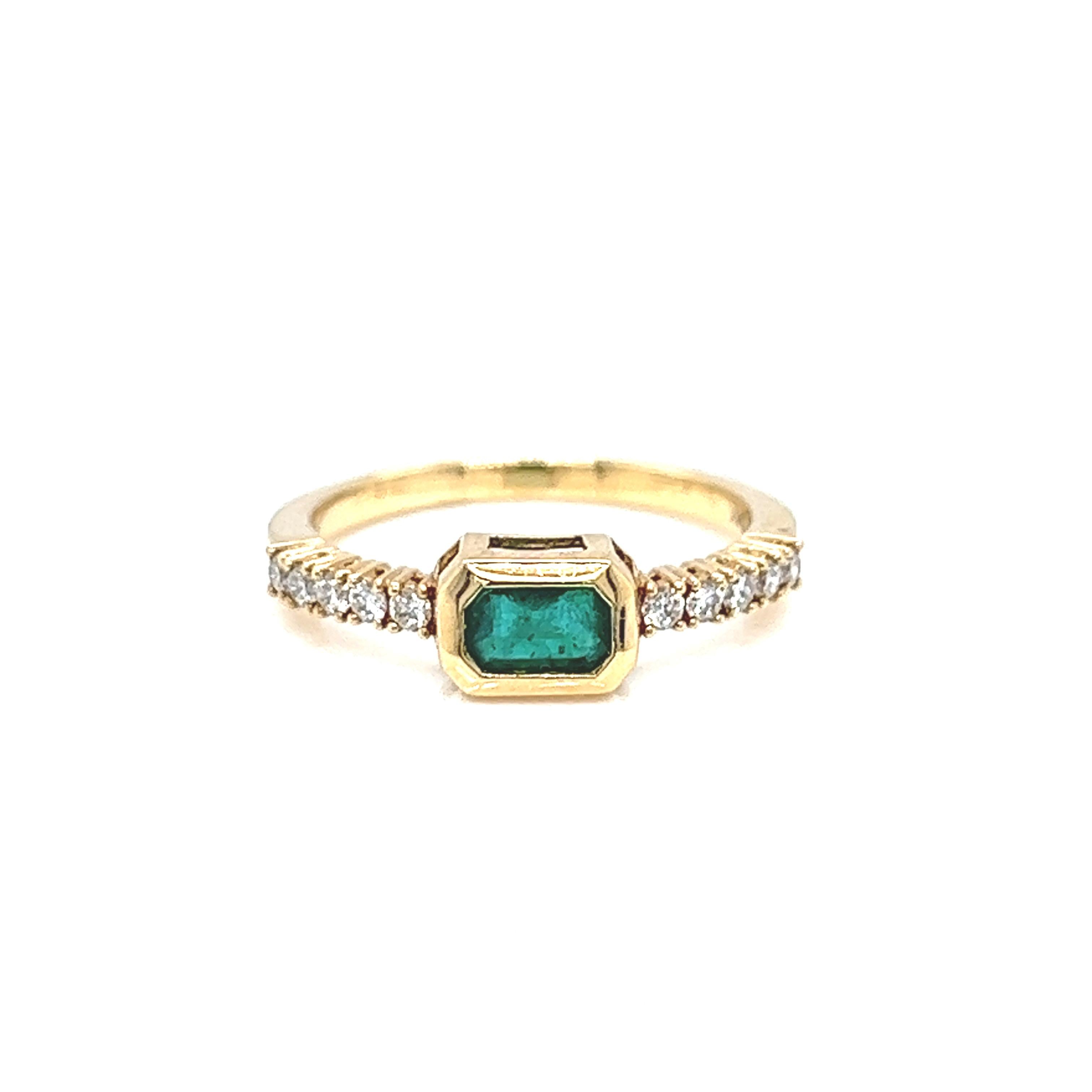 Emerald & Diamond 14k Gold Ring