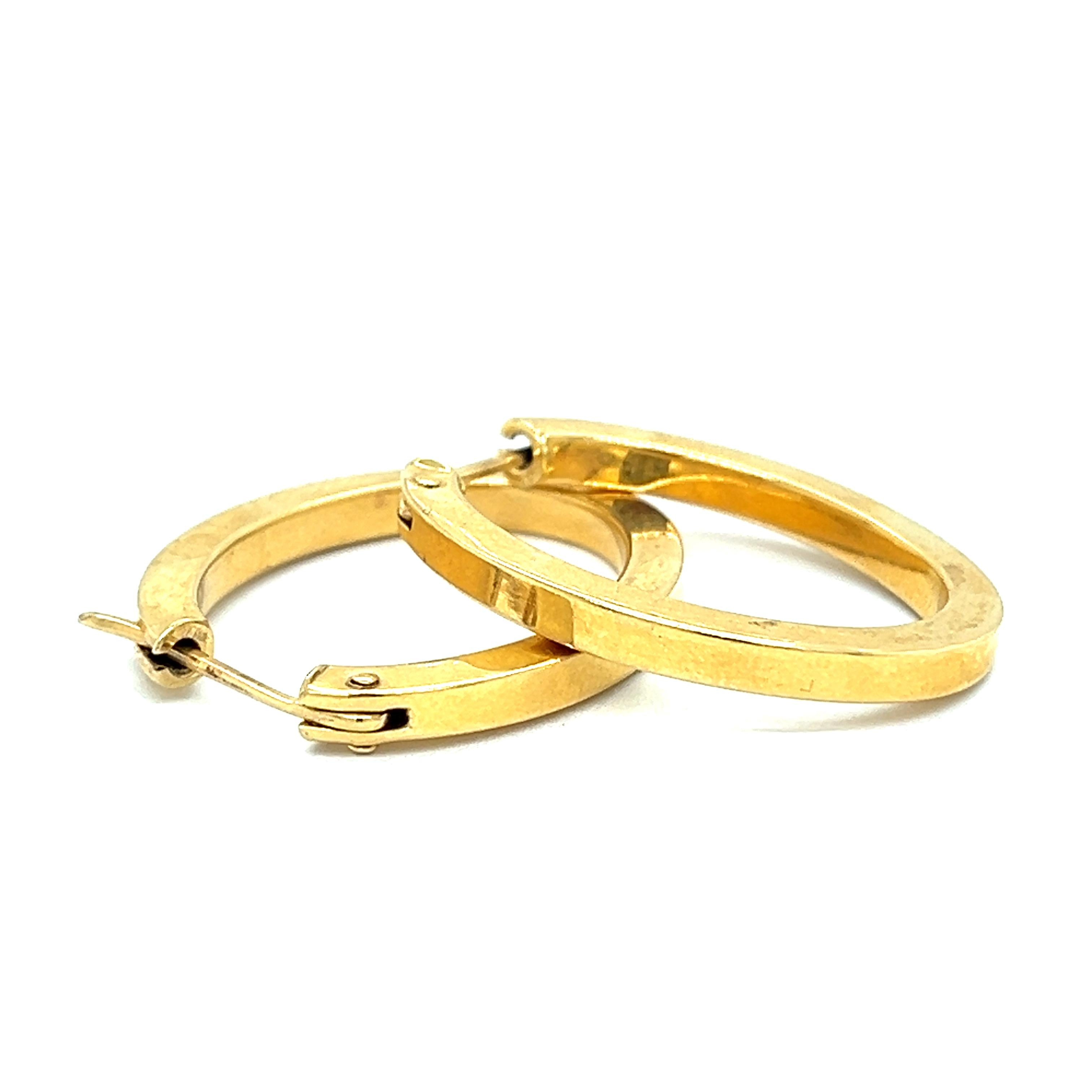 Vintage 18K Gold Hoop Earrings